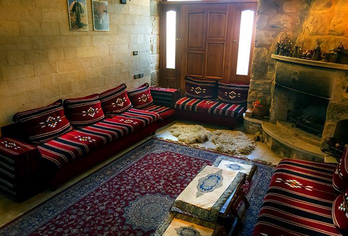 El Achkar Guesthouse ベイト・エッディーン エクステリア 写真